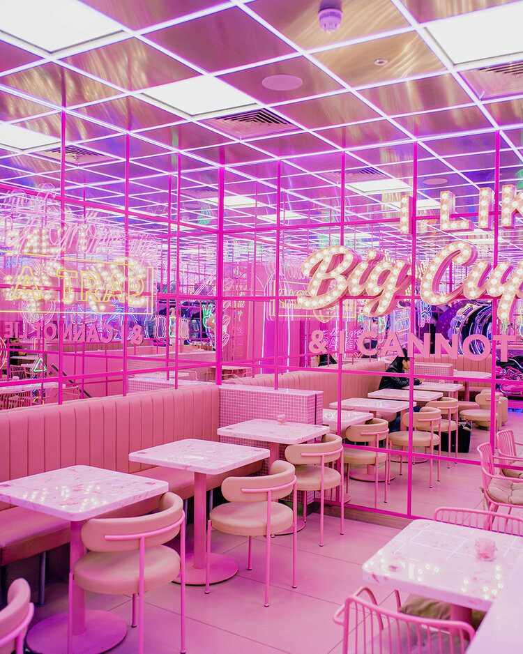 18 most Instagrammable cafés & restaurants in London 1 18mostInstagrammablecafesrestaurantsandbarsinLondonELNcafeWardourStreetSohoneonpinkarcade