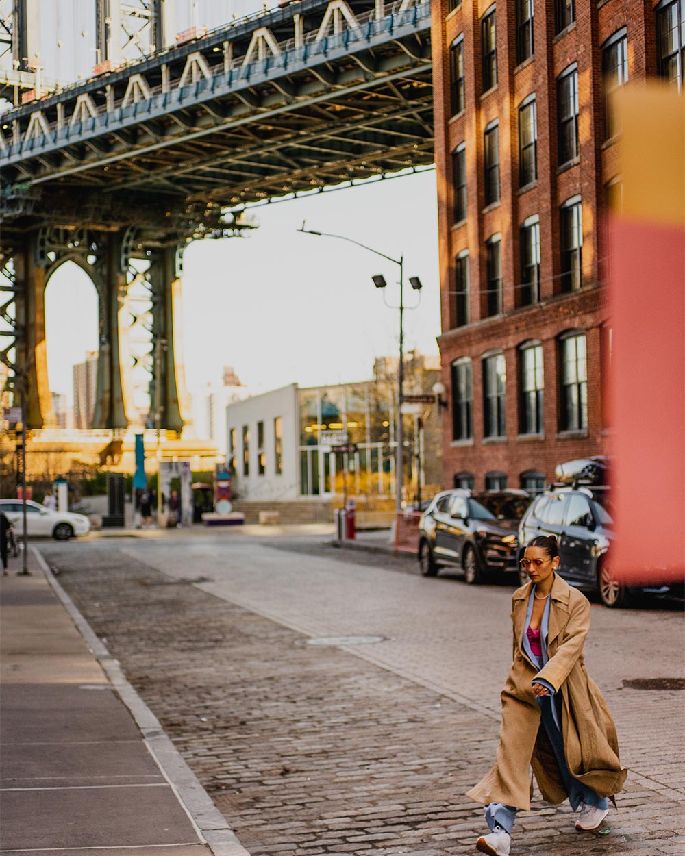 10 best Instagram spots in New York City, USA 3 Postcards From Hawaii 10 best Instagram spots in New York City, USA Instagram Guide best photo spots in NYC Brooklyn Bridge
