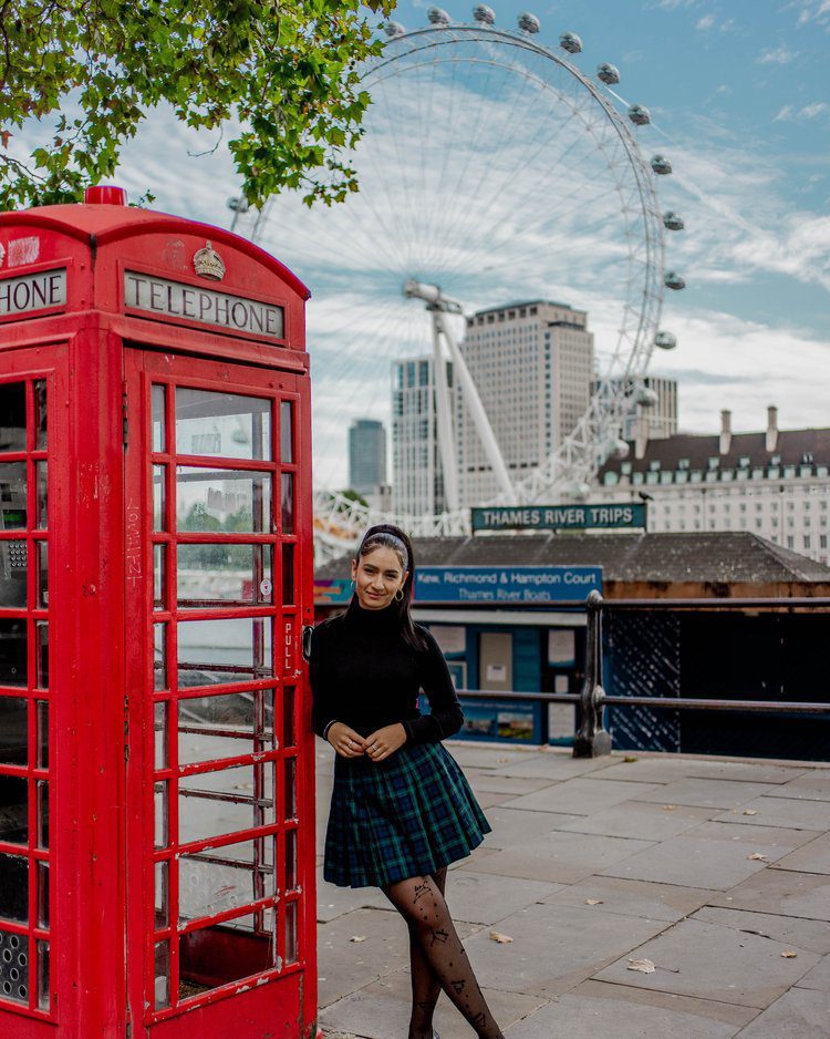 Best red phone box locations in London for photos 3 Postcards From Hawaii Travel Lifestyle Blog Gabriella Wisdom BEST RED PHONE BOX LOCATIONS IN LONDON FOR PHOTOS London telephone booth London phone booth red telephone booth London red telephone box London phone box