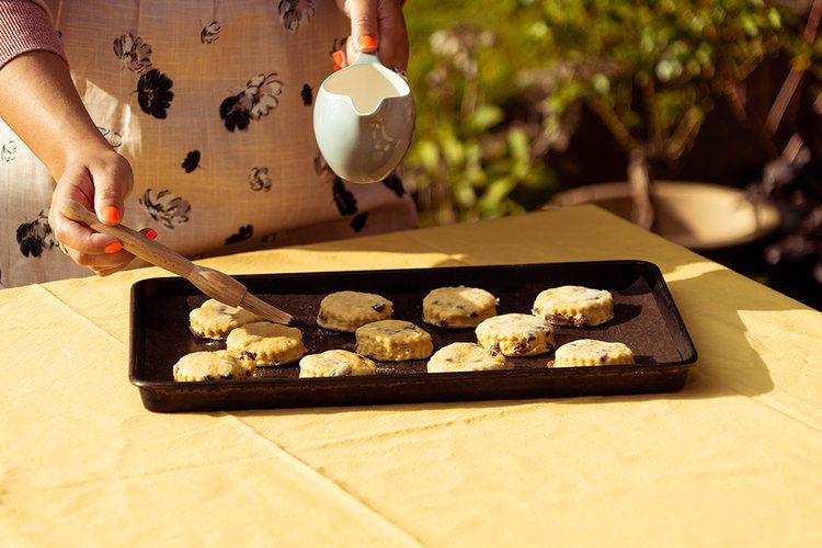 Classic English fruit scones recipe 20 PostcardsfromHawaiiSconesRecipeAfternoonTeaHighTea 4 2