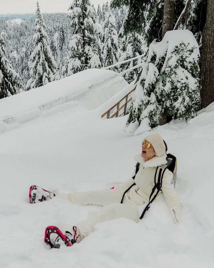 Beginners guide to snowshoeing - what to expect and how to prepare 6 Postcards from Hawaii Travel Lifestyle Blog Gabriella Wisdom Beginners guide to snowshoeing, what to expect and how to prepare, Vancouver Grouse Mountain