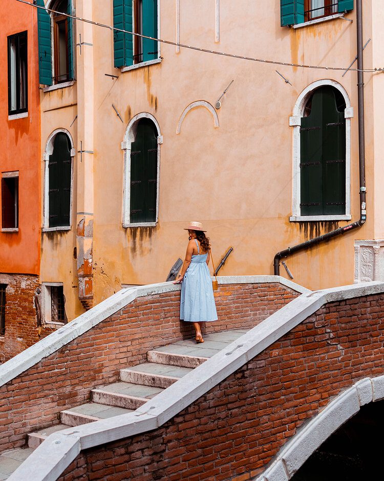 10 best photo locations for Instagram in Venice, Italy 8 PostcardsfromHawaiiTravelBlogInstagramGuideVeniceItalyBestPhotoSpotsLocationsPhotographyGuide